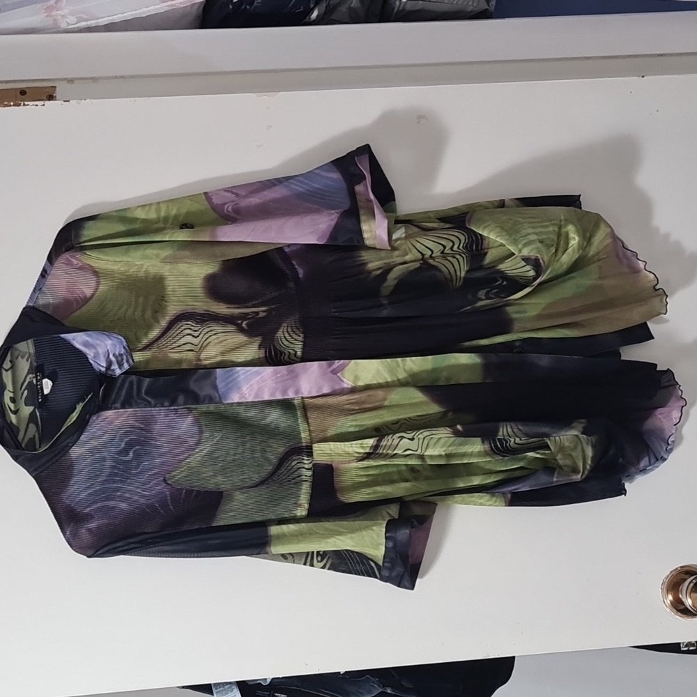 BELLISSIMA lime gorgeous top